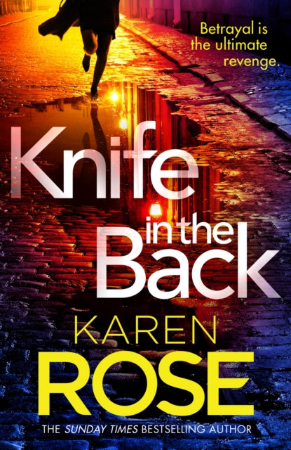 Knife in the Back : the brand new page-turner from the queen of suspense-9781035403288
